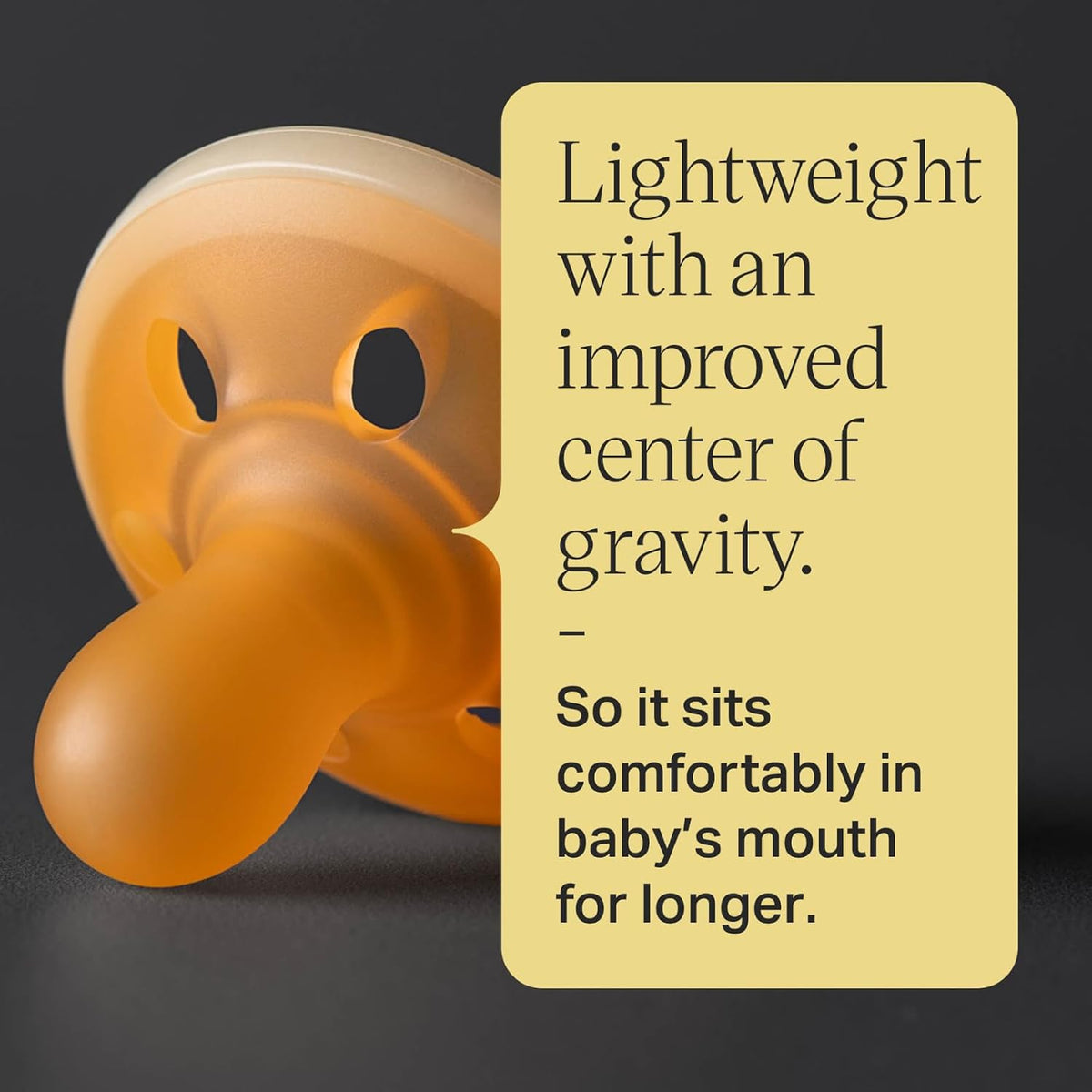Tommee Tippee Breast-Like Night Pacifier, 6-18 Months, Breast-Like Baglet, BPA-Free Binkies, Glow in The Dark Technology, Yellow/Green, Pack of 4