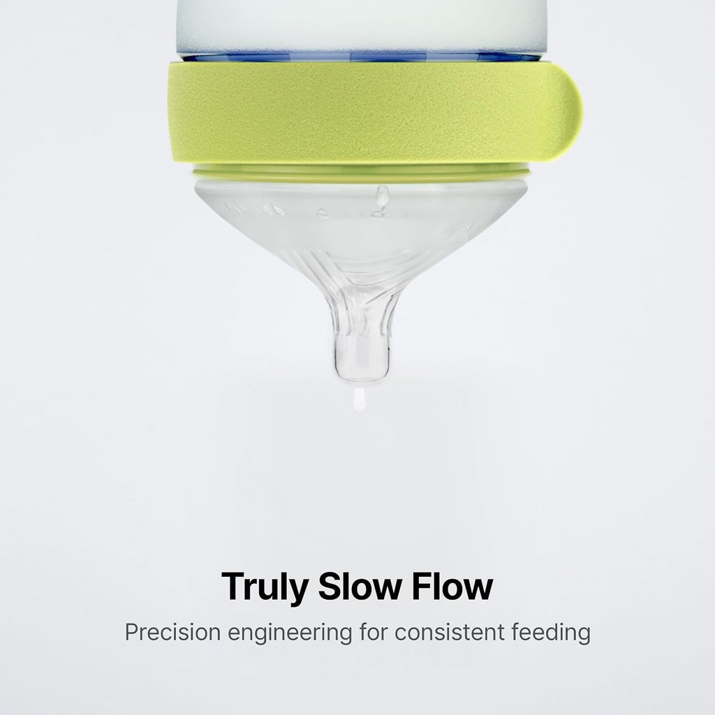 Comotomo Silicone Baby Bottle Gen 2 – 2026 Release (5oz) – True Slow-Flow Nipple for Newborn Feeding (0-3 Months) with Dual Anti Colic Vents for Breast to Bottle Transition, Green (Double Pack)