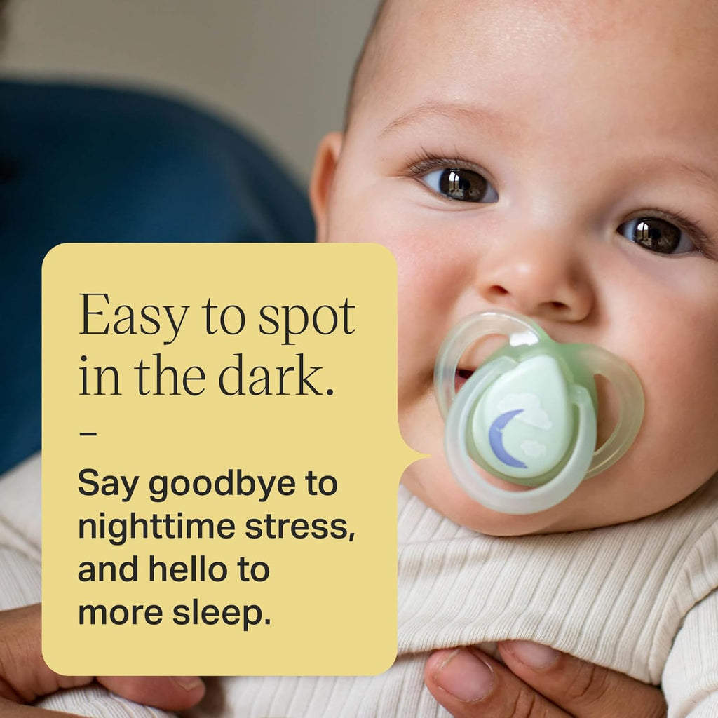 Tommee Tippee Night Time Pacifier, 6-18 Months, Symmetrical Silicone Baglet, BPA-Free Binkies, Glow in The Dark Technology, Blue Rainbow, Pack of 6
