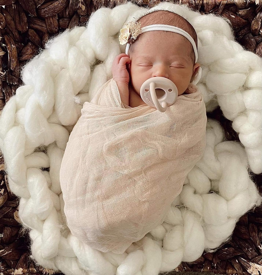 Lee Lee and Me Newborn Pacifier - Sand - 100% Medical Grade Silicone Paci - Breast-Like Nipple for Natural Latch - BPA-Free - Size 0-18 Months